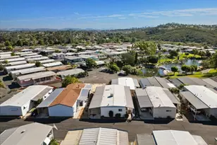 42 Havenview Ln, Oceanside, CA 92056 - Photo 41