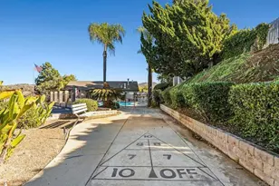 727 Nob Cir, Vista, CA 92084 - Photo 39