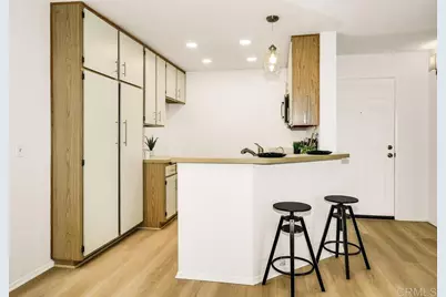 7263 Camino Degrazia #31, San Diego, CA 92111 - Photo 3