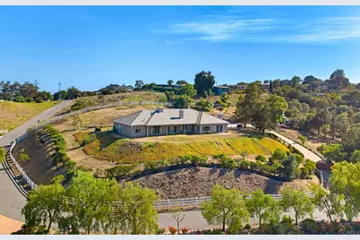 4712 Briana Court, Fallbrook, CA 92028 - Photo 1