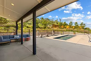 6937 Kellyn Ln, Vista, CA 92084 - Photo 37