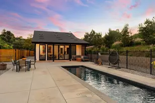 6937 Kellyn Ln, Vista, CA 92084 - Photo 17