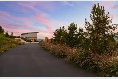 6937 Kellyn Lane, Vista, CA 92084 - Photo 19