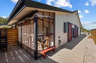 6937 Kellyn Ln, Vista, CA 92084 - Photo 31