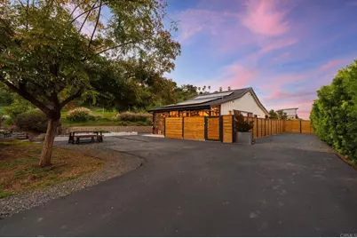 6937 Kellyn Lane, Vista, CA 92084 - Photo 7