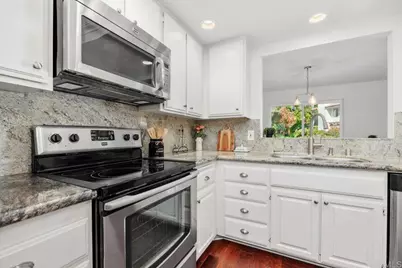 6561 Corte Cisco, Carlsbad, CA 92009 - Photo 19