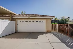 27288 Sierra Madre Dr, Murrieta, CA 92563 - Photo 47