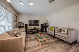 27288 Sierra Madre Dr, Murrieta, CA 92563 - Photo 13