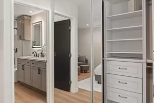 1455 Bridgeview Dr, San Diego, CA 92105 - Photo 27