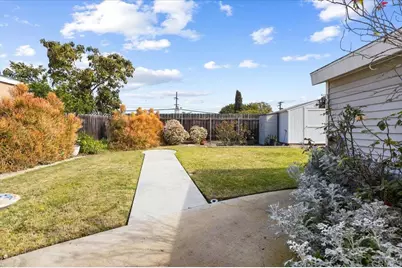 2735 Mission Village Dr, San Diego, CA 92123 - Photo 17