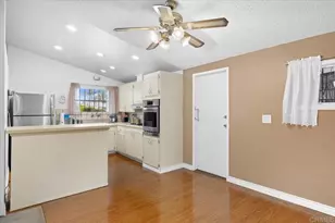 2735 Mission Village Dr, San Diego, CA 92123 - Photo 9