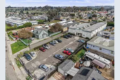 335 Laurel Avenue, National City, CA 91950 - Photo 11