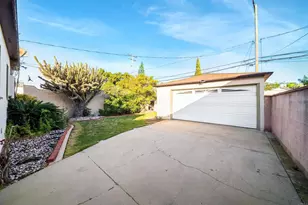 1350 Quincy Ave, Long Beach, CA 90804 - Photo 17