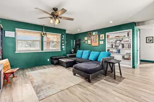 1554 W Country Club Ln, Escondido, CA 92026 - Photo 5