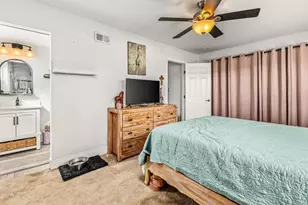 1554 W Country Club Ln, Escondido, CA 92026 - Photo 17