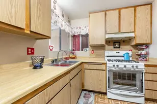 831 Bayberry Ct, San Marcos, CA 92069 - Photo 5