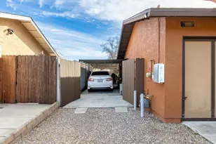 831 Bayberry Ct, San Marcos, CA 92069 - Photo 3