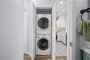 6008 Paseo Salinero Dr, Carlsbad, CA 92009 - Photo 13