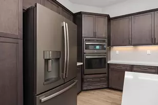 1941 Estancia Pl, Escondido, CA 92029 - Photo 13