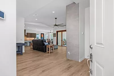 1941 Estancia Place, Escondido, CA 92029 - Photo 5