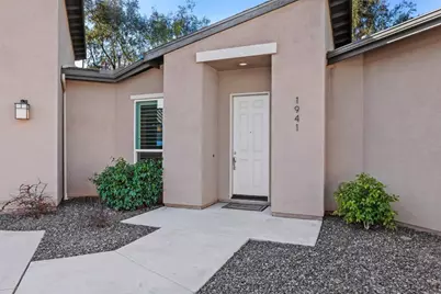1941 Estancia Place, Escondido, CA 92029 - Photo 3
