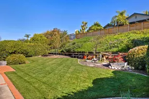 2021 Bruceala Ct, Cardiff by the Sea, CA 92007 - Photo 15