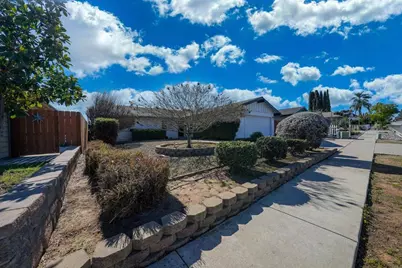 1643 Oak Hill Drive, Escondido, CA 92027 - Photo 1