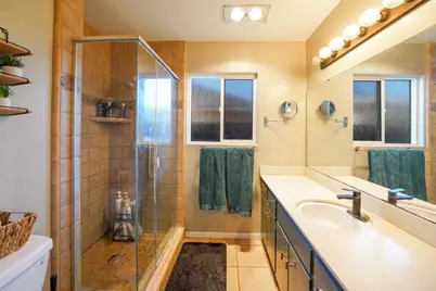 1643 Oak Hill Drive, Escondido, CA 92027 - Photo 17