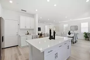 1700 Laurelwood Wy, Oceanside, CA 92056 - Photo 17