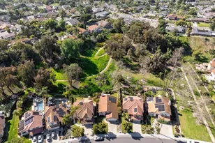 2077 Tiffany Dr, Oceanside, CA 92056 - Photo 9