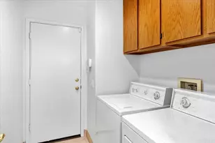 2077 Tiffany Dr, Oceanside, CA 92056 - Photo 27