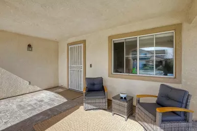 32274 Corte Illora, Temecula, CA 92592 - Photo 7