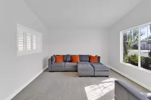 23326 Red Willow Way, Murrieta, CA 92562 - Photo 11