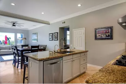 6795 Palermi Pl, Carlsbad, CA 92011 - Photo 15