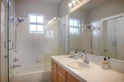 6795 Palermi Pl, Carlsbad, CA 92011 - Photo 31