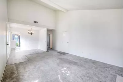 8147 Via Mallorca, La Jolla, CA 92037 - Photo 9