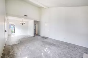 8147 Via Mallorca, La Jolla, CA 92037 - Photo 9