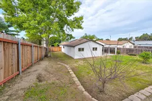 1803 Debra Ln, Vista, CA 92084 - Photo 35