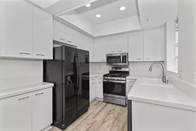 835 N Cleveland Street #E, Oceanside, CA 92054 - Photo 17
