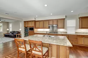 1823 Sheridan Way, San Marcos, CA 92078 - Photo 5