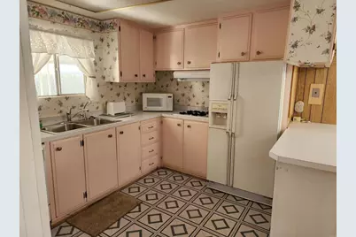 1010 Palm Canyon Drive #32, Borrego Springs, CA 92004 - Photo 11