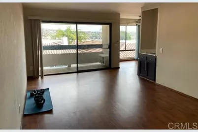 2306 Altisma Way #213, Carlsbad, CA 92009 - Photo 3