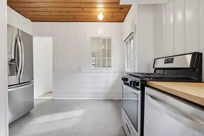 4904 7th Avenue, Los Angeles, CA 90043 - Photo 17