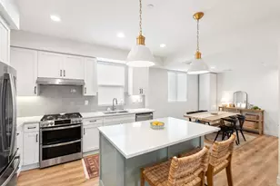 13480 Lopelia Meadows Pl, San Diego, CA 92130 - Photo 7