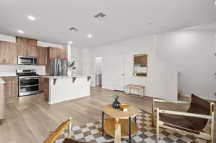 348 Sweet Pl, Fallbrook, CA 92028 - Photo 3