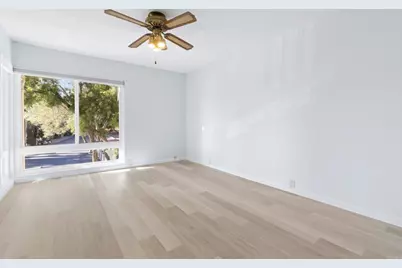 12555 Oaks North Drive #203, San Diego, CA 92128 - Photo 17