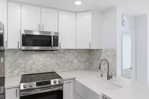 12555 Oaks N Dr, San Diego, CA 92128 - Photo 11