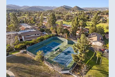 12555 Oaks North Drive #203, San Diego, CA 92128 - Photo 27