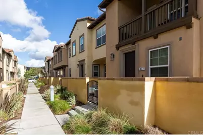 877 Blackstone Drive, San Marcos, CA 92078 - Photo 15