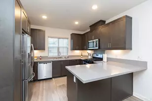 877 Blackstone Dr, San Marcos, CA 92078 - Photo 3